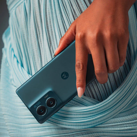 Motorola Solutions Motorola edge 50 Fusion, 17 cm (6.7"), 8 GB, 256 GB, 50 MP, Android 14, Blau Motorola- Handy24