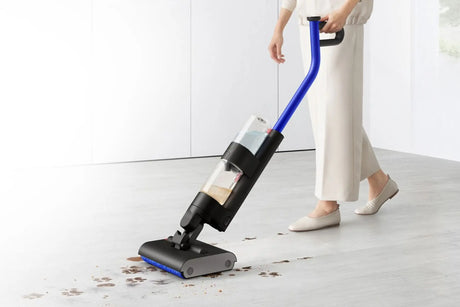 Dyson Wash G1: Kabelloser Stabstaubsauger, Nassreinigung, 2-in-1 Tank Shop name
