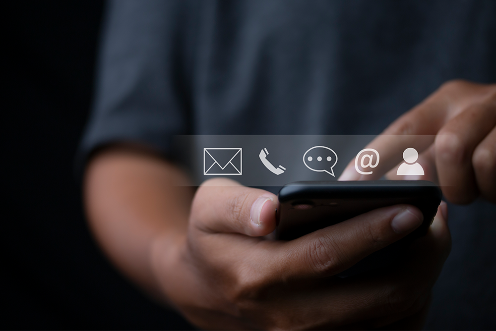 Kontakte doppelt? So bereinigst du Adressbücher in Google, iCloud & Outlook