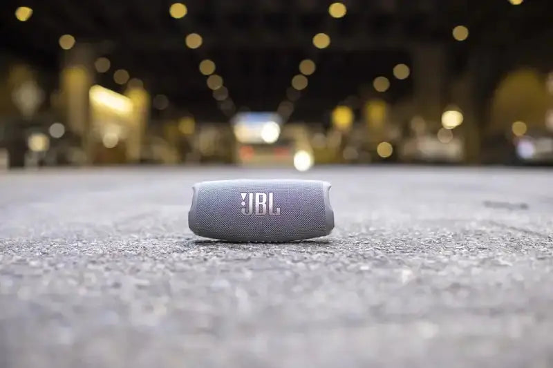 JBL CHARGE 5, 1,91 cm (0.75"), 2 cm, 10,2 cm (4"), 9 cm, 30 W, 60 - Schwarz