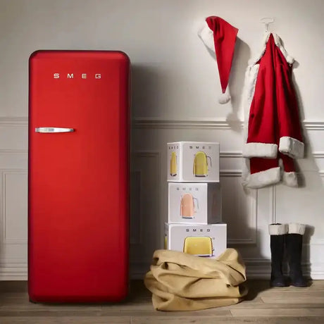 SMEG Wasserkocher, 1,7 l, 2400 W, Kunststoff, Edelstahl, Wasserstandsanzeige, Überhitzungsschutz. Roségold SMEG- Handy24
